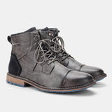 Bota Masculina em Couro Kingsmen KM035