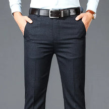 Calça Executiva Clássica Masculina Kngsmen KM515
