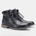 Bota Masculina em Couro Kingsmen KM035