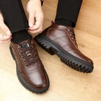 Bota Masculina em Couro Acolchoada Kingsmen KM041